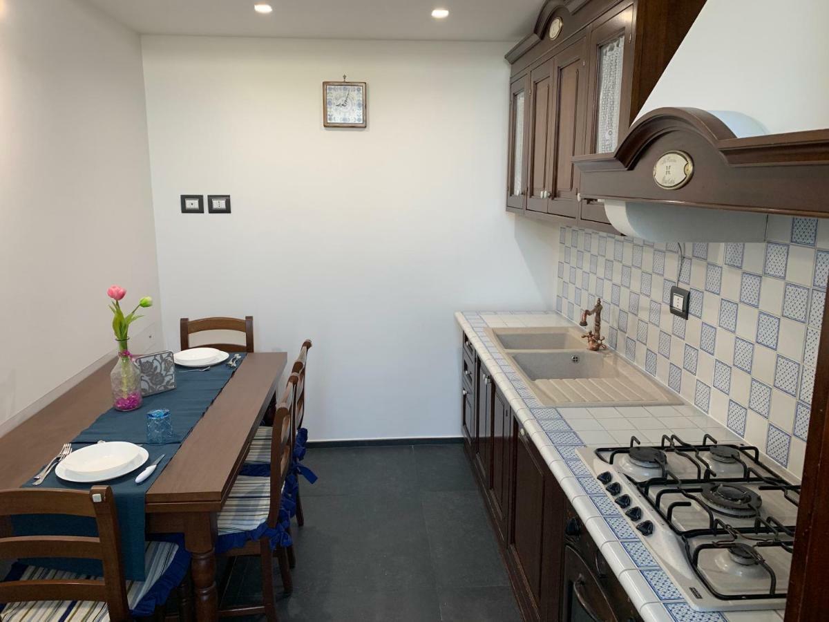 Little Dreams Apartment Trani Luaran gambar
